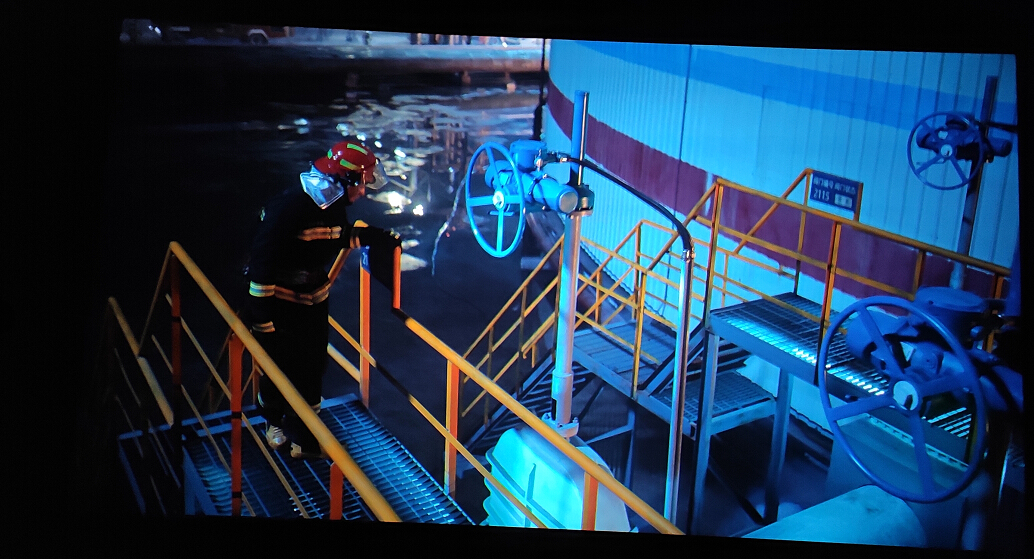 《烈火英雄》中江立偉要關(guān)的閥門是電動(dòng)球閥嗎？